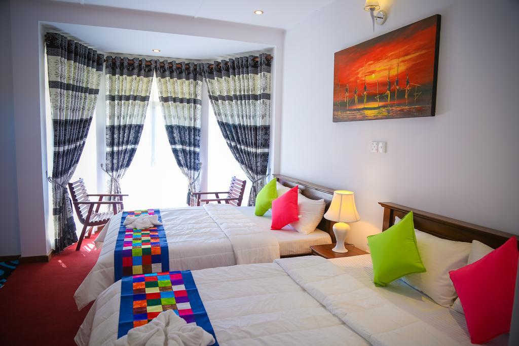 Rosedale Grand Bungalow นูวาราเอลิยา ภายนอก รูปภาพ