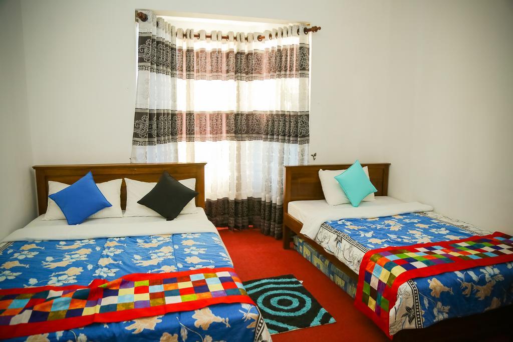 Rosedale Grand Bungalow นูวาราเอลิยา ภายนอก รูปภาพ