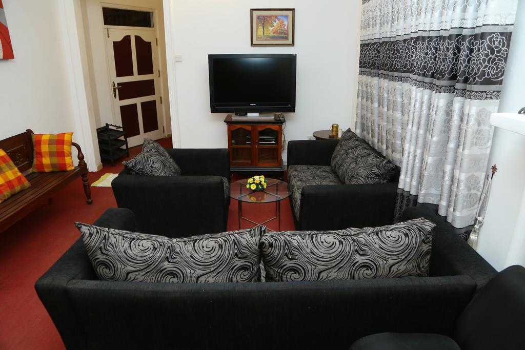 Rosedale Grand Bungalow นูวาราเอลิยา ภายนอก รูปภาพ